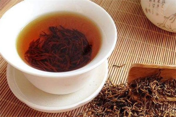 思润祁门红茶 一盏琥珀流光的人间至味